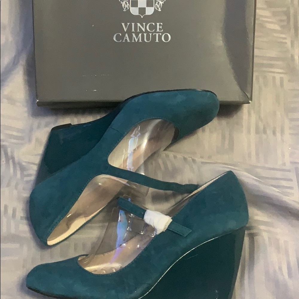 Vince Camuto